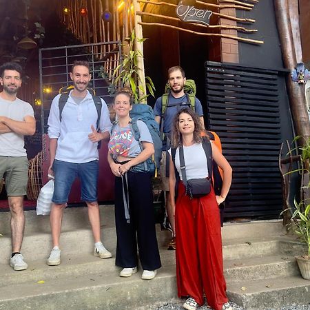 A Lounge Hostel And Cafe Ella Exterior foto